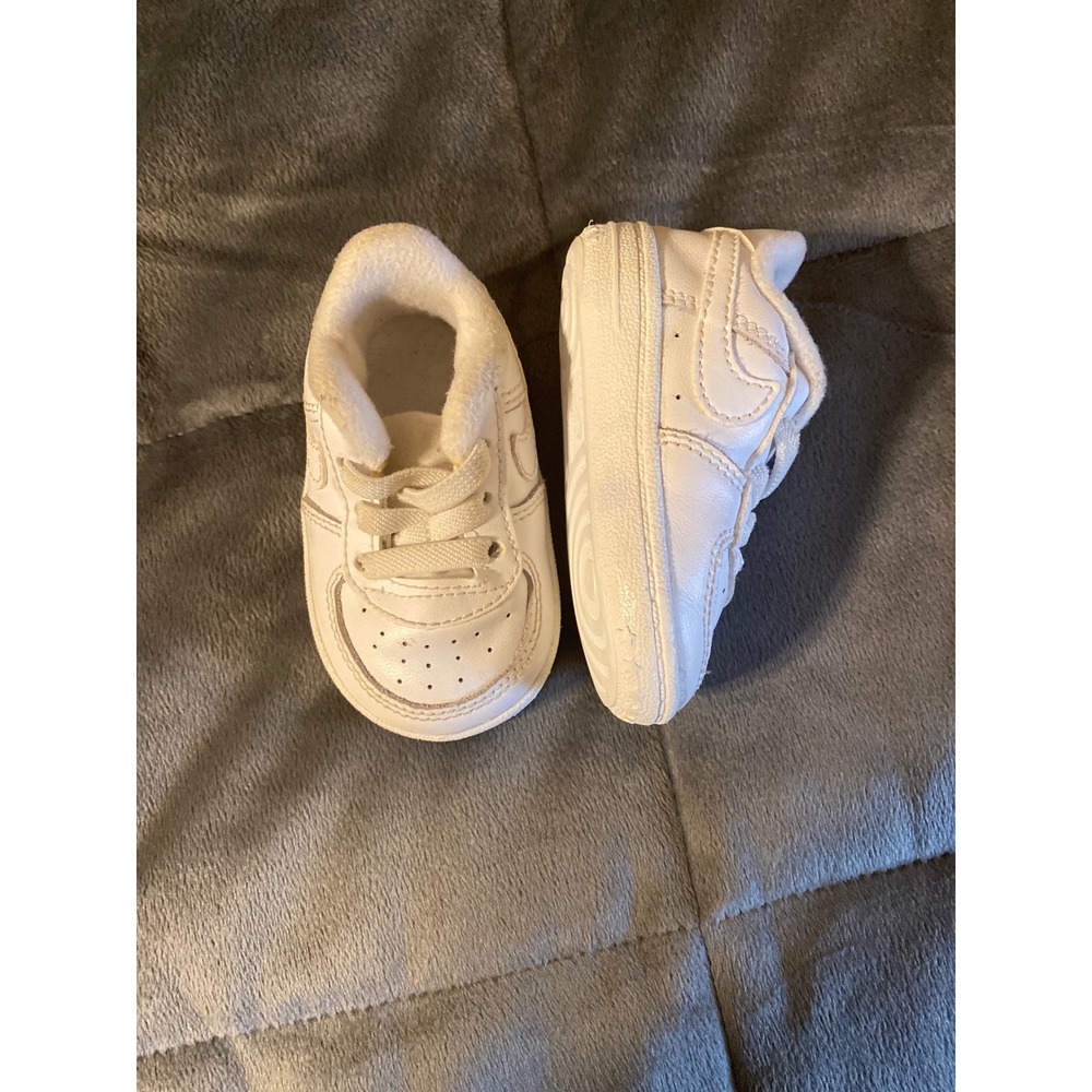 Nike Air Force 1 Crib Baby Shoes White Leather Sneakers Fleece Lined Infant 0618